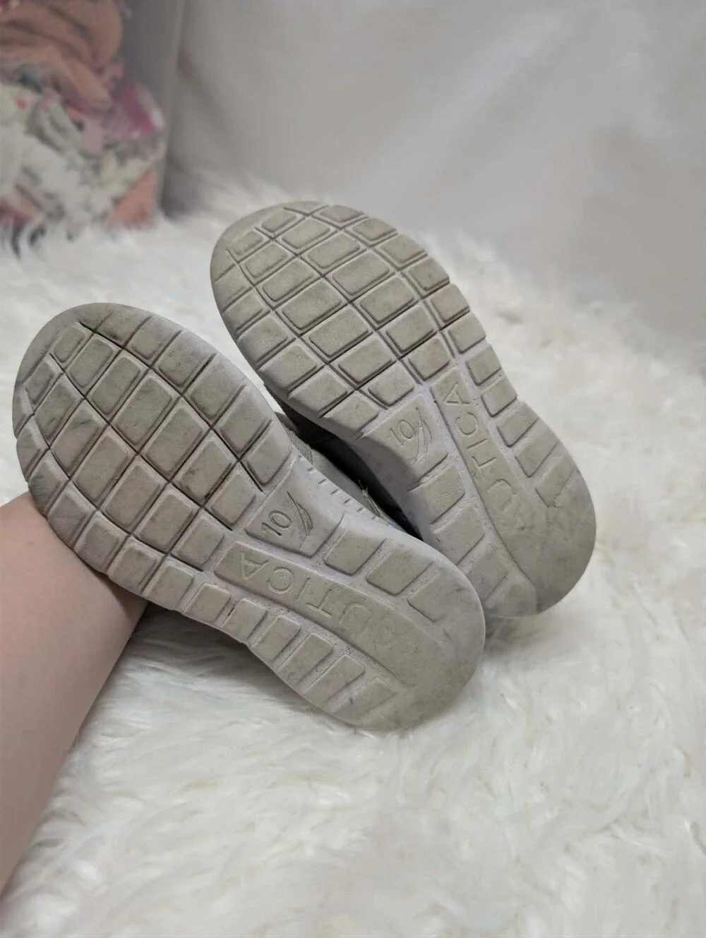 ✨️Girls Shimmer Glitter Nautica Kids Gray Slip-On Sneakers